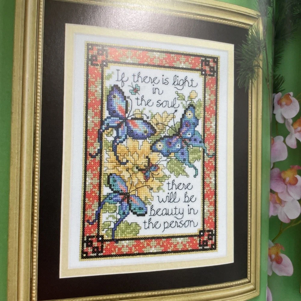 Cross Stitch Wit & Wisdom Craft Book Hardcover by Joan Elliott Kitty Cat